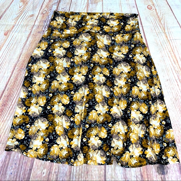 LuLaRoe Dresses & Skirts - Lularoe Azure rose floral skirt women’s size 2XL